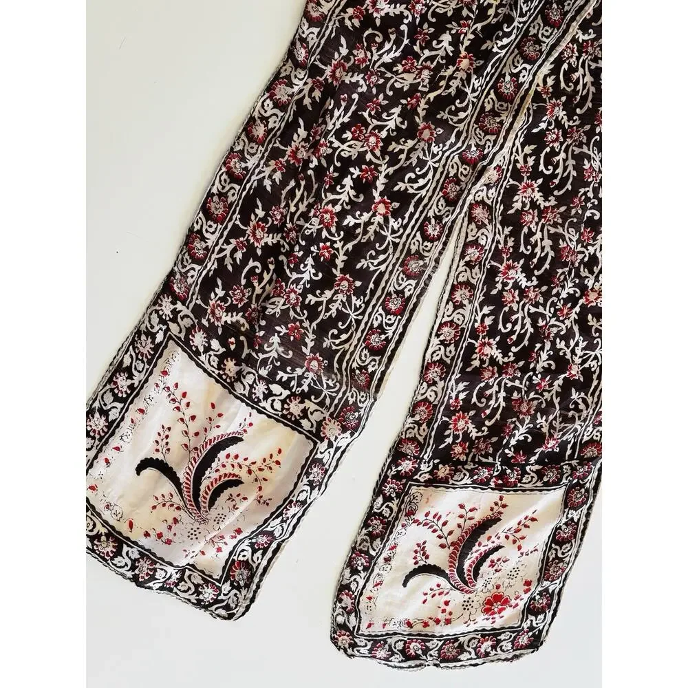 Vtg India 100% Silk Paisley and Floral Long Scarf Cream Black Red Elegant Glam